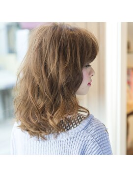 ヘアーアンドメイク シーク 八王子(HAIR&MAKE SeeK) ゆるふわ波うちウェーブ