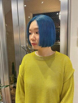 アルカナ 明治神宮前原宿(ARCANA) ネイビーカラー　ブルーカラー　ミニボブ　顔まわりカット
