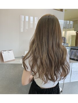 リコ ヘアアンドリラクゼーション(LICO HAIR&RELAXATION) LICO ベージュカラー