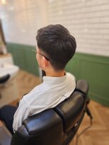 ワイズバーバー ギンザ  神田御茶ノ水店(Y's BarBer GINZA) ツーブロック×アップバング<理容室>