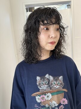 スガタ(SUGATA) くるくるミディアムパーマ