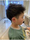 小学生男の子キッズメンズカットツーブロックショート刈り上げ