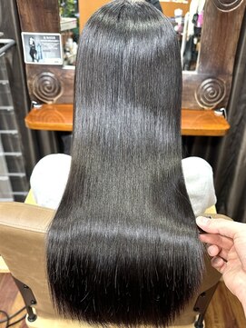 ハーシーバイアポロ 相模大野(HERSHE by apollo) 髪質改善縮毛矯正,レイヤー,縮毛矯正,白髪ぼかしハイライト.白髪