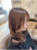20代、30代フェミニンスタイル