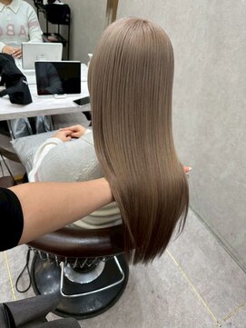 ロンドルピナス 小倉(Lond Lupinus) ブルーブラック/ワイドバング/美髪のススメ/外ハネボブ/北九州