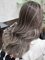ベルヘアーデザイン 堺東(Belle hair Design)&nbsp;ハイライトレイヤーカット韓国風イルミナカラーグレージュ堺東