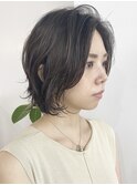 ショートヘア顔周りレイヤーブリーチダブルカラーショートボブ