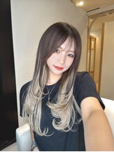 インナーカラーやハイライトも自由自在［栄/羽エクステ/羽エク/シールエクステ/インナーカラー］