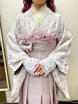 ヘアセットアップス(UP's) 卒業式♪可愛いレース着物で『袴着付け＋ヘアセット』