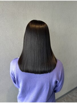 スリーク バイ ロイ 宇治店(sleek by roy) ずっと艶髪へ。