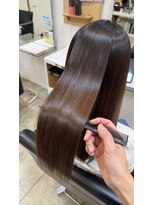 ウラン 元町店(Urun)&nbsp;髪質改善ストレート【髪質改善トリートメント/縮毛矯正】