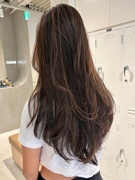 テクネ 天神大名(techne) 天神大名レイヤーカット大人レイヤーくびれヘアロング今泉