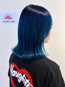 アズールサン 草加西口店(azule-sun) ダブルカラー,ネイビーブルー,外ハネ,フェイスレイヤー【草加】