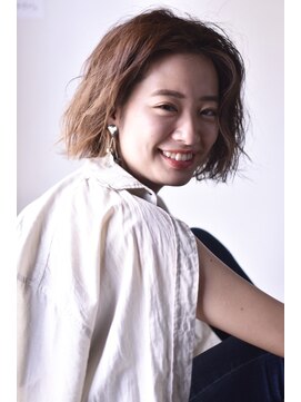 ジールヤマグチ 朝霧駅前店 センシュアルショート＆スパイラル☆ 【白髪ぼかし】