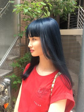 ヘアーアンドネイル ピーファイブ(hair&nail P five) パッツンロング☆ネイビー