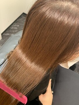 エスカーラ 表参道(THE ESCALA) 王道モテベージュ×髪質改善トリートメント【タビラマユミ】