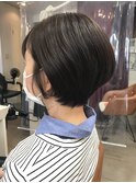 ショートボブ
