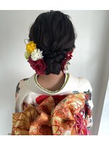 モノリス(monolith) ルーズアップスタイル