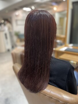 フツーロ 栄(FUTURO) カラー チェリーブラウン