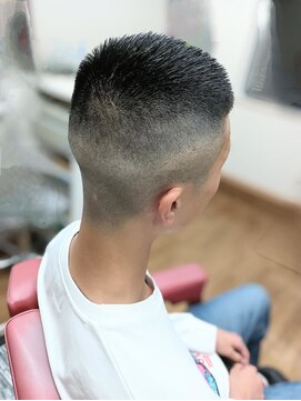 髪部リアン(髪部 lien) スキンフェード