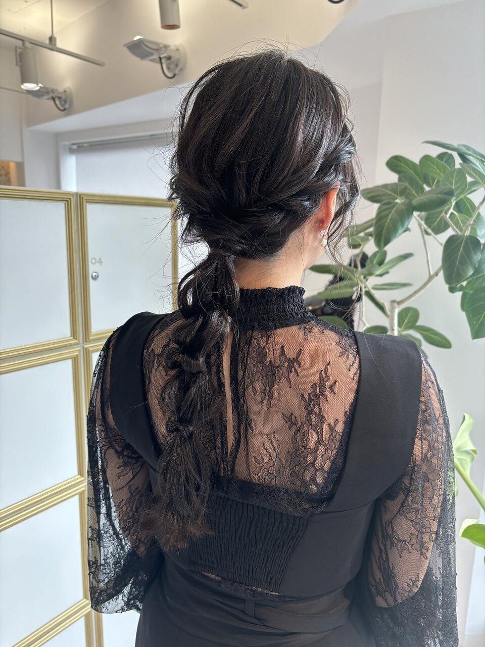 お呼ばれヘア/ヘアアレンジ／結婚式/編みおろし/チグチ