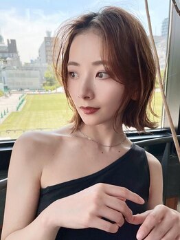 ネオリーブアピ 池袋店(Neolive api)の写真/【カット¥5000】顔型に合わせた前髪カット&顔周りレイヤー☆ふわっと柔らかで色気のあるスタイルに【池袋】