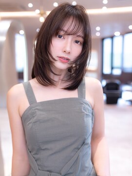 イルハバナ 渋谷(ill HAVANA) 20代30代大人かわいい/斜めバング/グレージュカラー/小顔/前髪