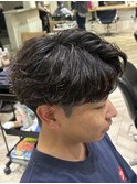 【RYUYA】センターパート×フェザーパーマ