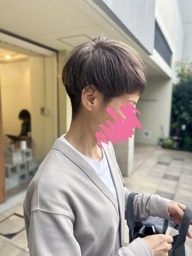 シロ(siro) マッシュショート(刈り上げ)