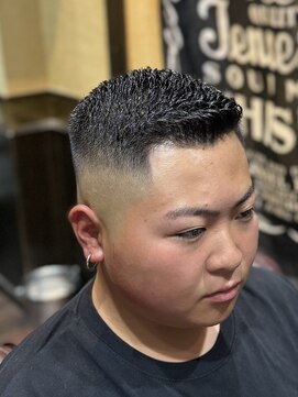 ヒロギンザバーバーショップ 大宮店(HIRO GINZA BARBER SHOP) ハイスキンフェード濡れパンフェザーアップ/大宮/メンズカット