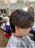 ワックスなしツーブロックメンズセンターパートニュアンスパーマ