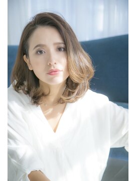 ロンドアベニール 北千住(Lond avenir) 【lond avenir スタイリスト西田大樹】大人可愛いレイヤーミディ