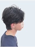 爽やかセンターパートウルフ 無造作パーマ