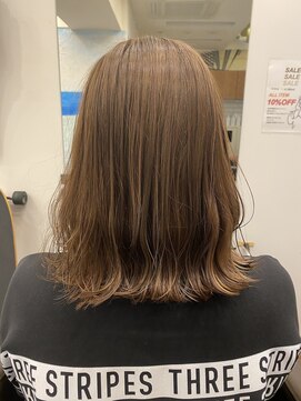 オルガ ヘアアンドメイク(Oluga hair&make) インナーミルクティー