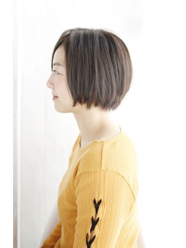 シュシュット(chouchoute) 吉祥寺/大人かわいいマッシュショートボブカーキグレージュ/032