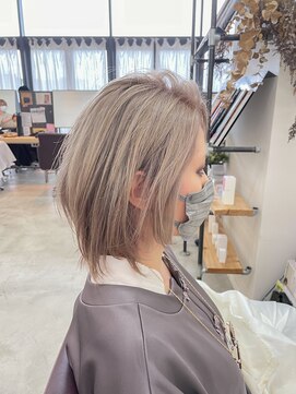 ジュノ イオン鹿児島店(Juno) ボブ×ミルクティーベージュ