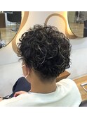 スパイラルパーマメンズパーマメッシュハイライト