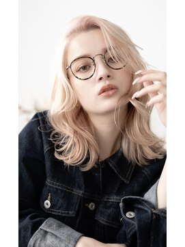 レイ(Lei) ブロンドミディアム