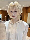 大人ボブレイヤーウルフ切りっぱなしボブ前下がりボブ顔まわり