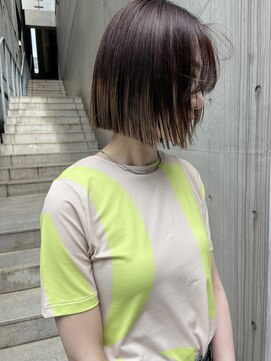 エイルミヤザキ(Ail Miyazaki) デザインカラー×切りっぱなしボブ