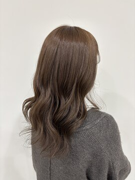 イフプロデュースドバイアミカ(iF produced by Amica) ベージュカラー