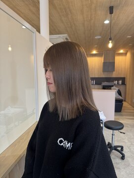 ミナリ(minari) ミルクティーベージュ