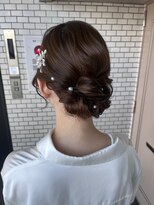 ソノ(sono) シニヨン アップスタイル 上品ヘア 結婚式ヘア 参列ヘア 