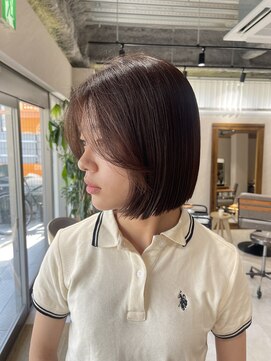 アドア 横浜(ADORE) 【ADORE横浜】レイヤー×切りっぱなしボブ