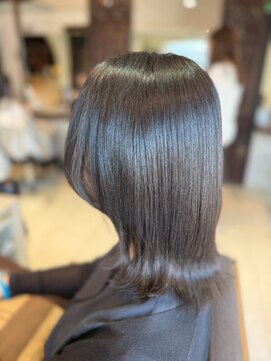 ヘアリゾート粋 ティガ 池袋店(tiga) ミディアムレイヤー/くびれミディアム/抜け感/垢抜け/大人可愛い