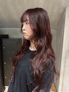 ニキータ(Nikiita) 〈ブリーチなしで出来るワインレッド〉