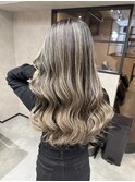 バレイヤージュ、ハイライト、レイヤーロング、グレーベージュ