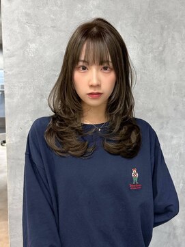 フィーネ 横浜(Fi -Ne) 上品かわいい韓国内巻きレイヤー/オリーブグレージュ/横浜