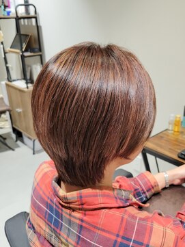 コル 市川(cor) 白髪ぼかしハイライト×ヴェールレッド