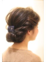 ヘアーアンドメイク フォルス(HAIR&MAKE FORS)&nbsp;【FORS】西田ゆか　大人☆下めシニヨンアレンジ